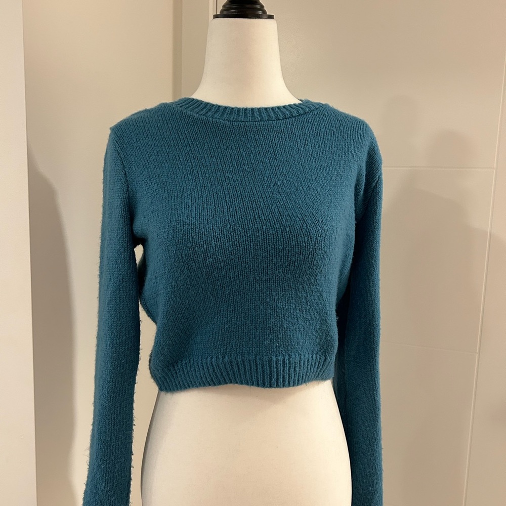 Cropped Blue Sweater